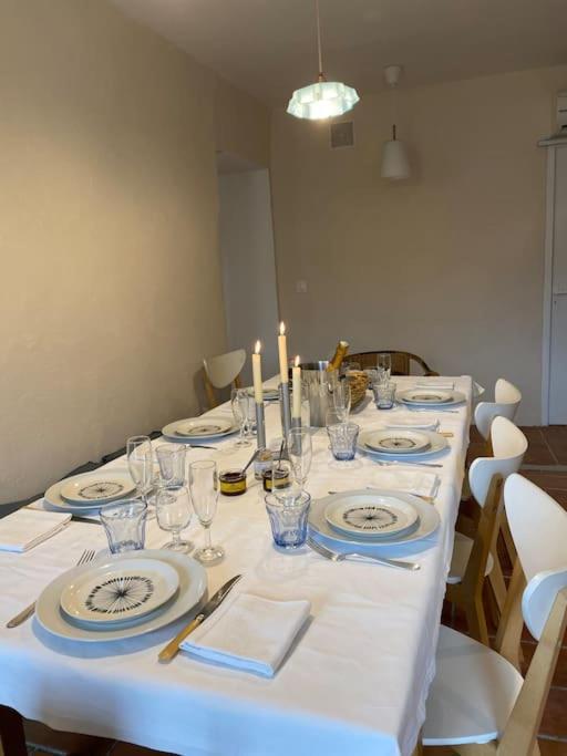 Le Nomade En Provence Bed & Breakfast Bouchet  Ngoại thất bức ảnh