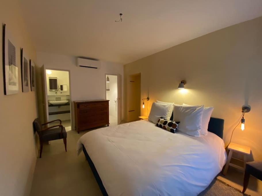 Le Nomade En Provence Bed & Breakfast Bouchet  Ngoại thất bức ảnh