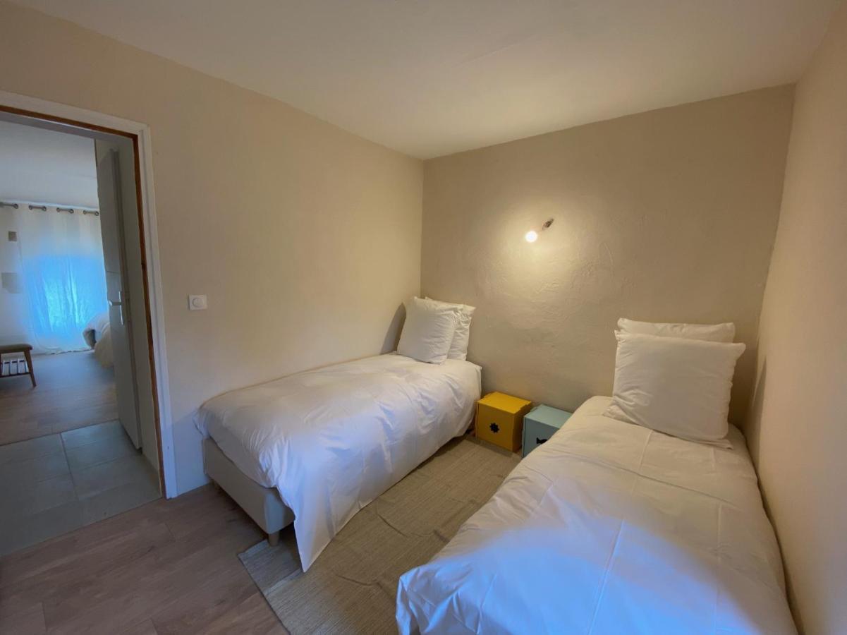 Le Nomade En Provence Bed & Breakfast Bouchet  Ngoại thất bức ảnh