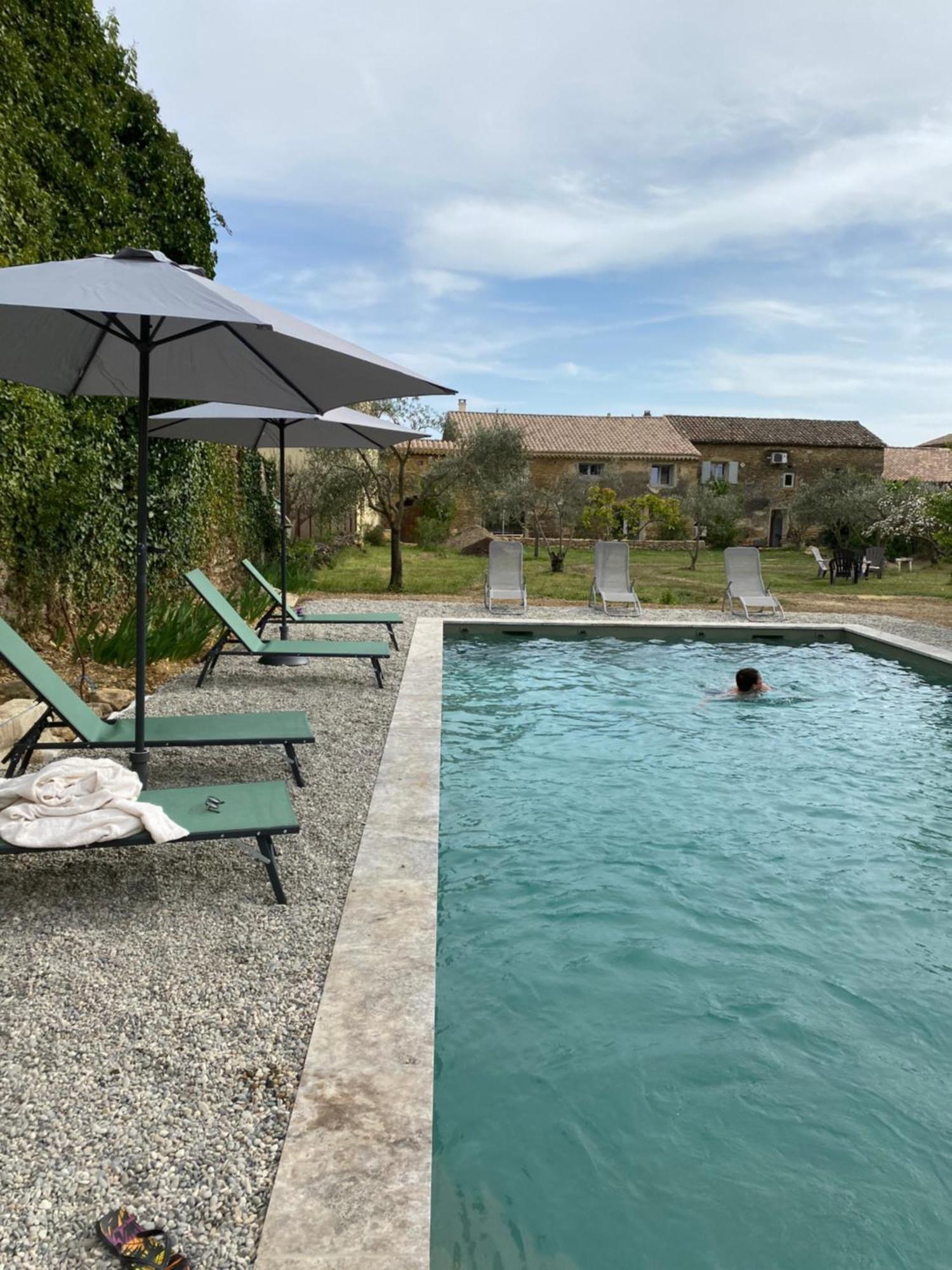 Le Nomade En Provence Bed & Breakfast Bouchet  Ngoại thất bức ảnh